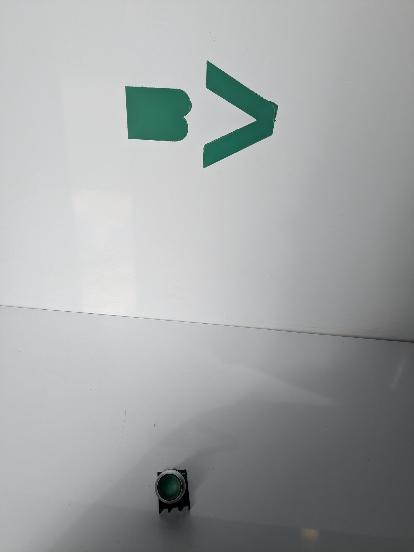 *NEW* Eaton RMQ Titan M22 Series Green Illuminated Momentary Push Button Head - Robot Hub