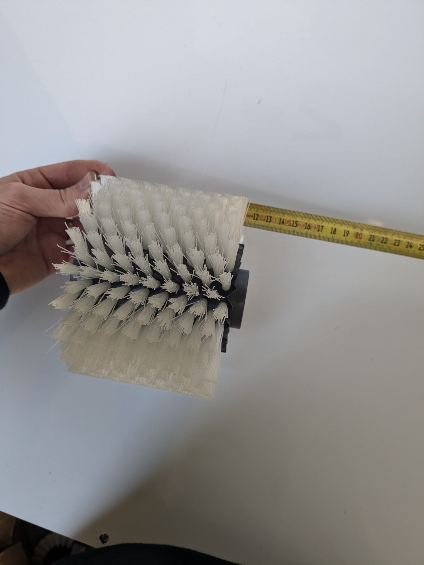 *NEW* Brush 140mm x120mm (30mm inner diameter) - Robot Hub