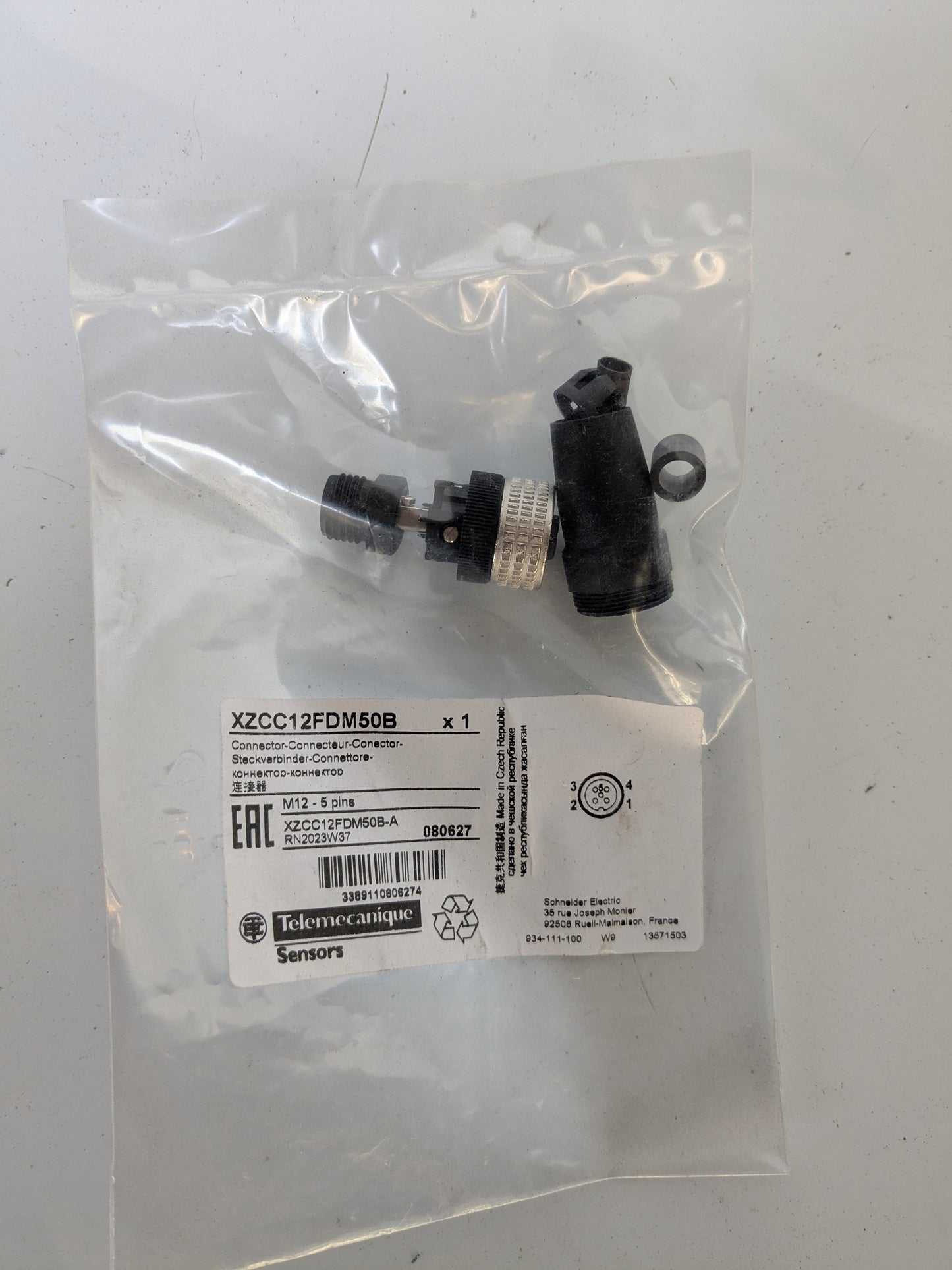 *NEW* Telemecanique Sensors Circular Connector, 5 Contacts, Cable Mount, M12 Connector - Robot Hub