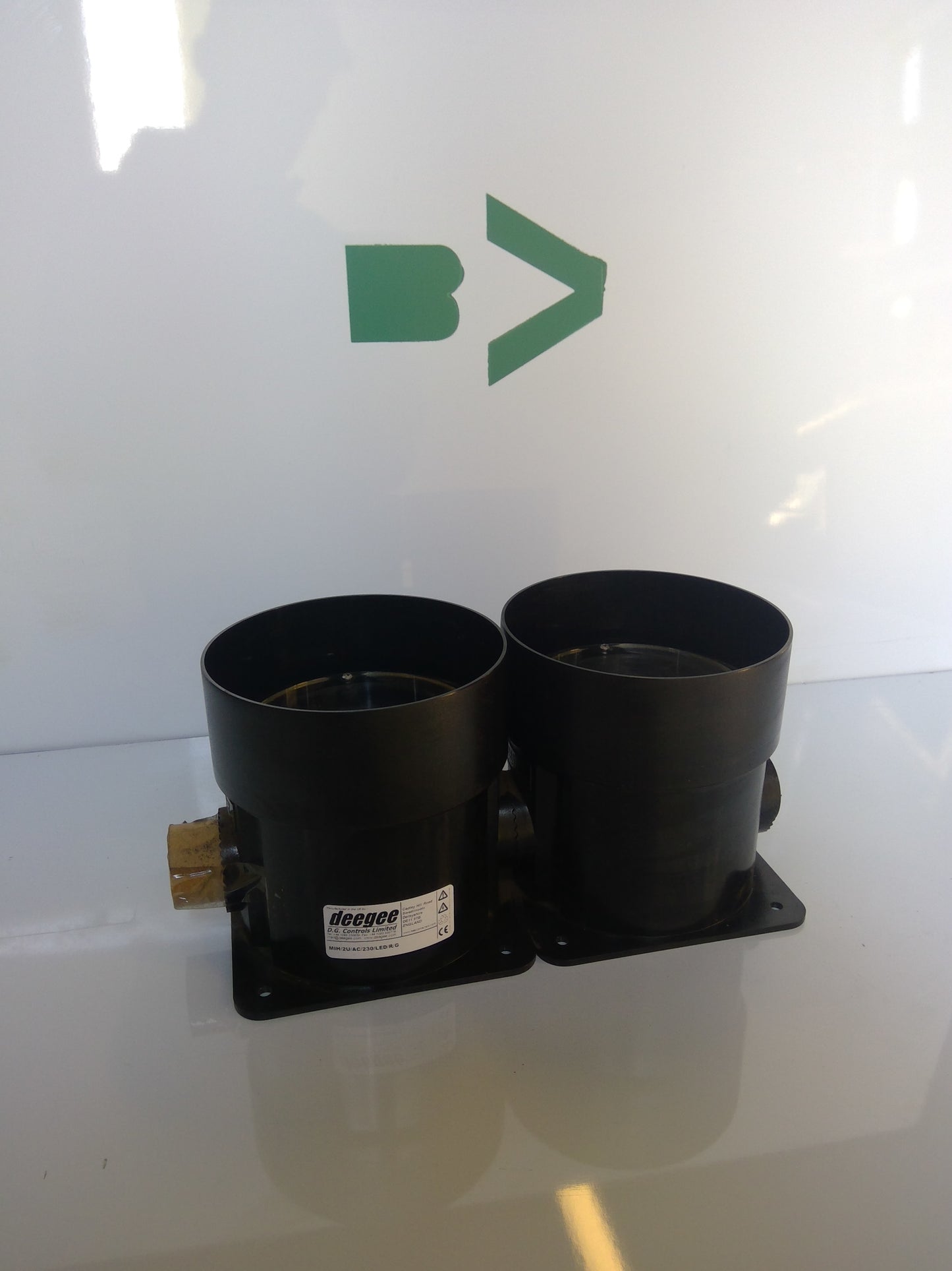 *NEW* deegee MIH IP65 2-way Traffic Light - Robot Hub
