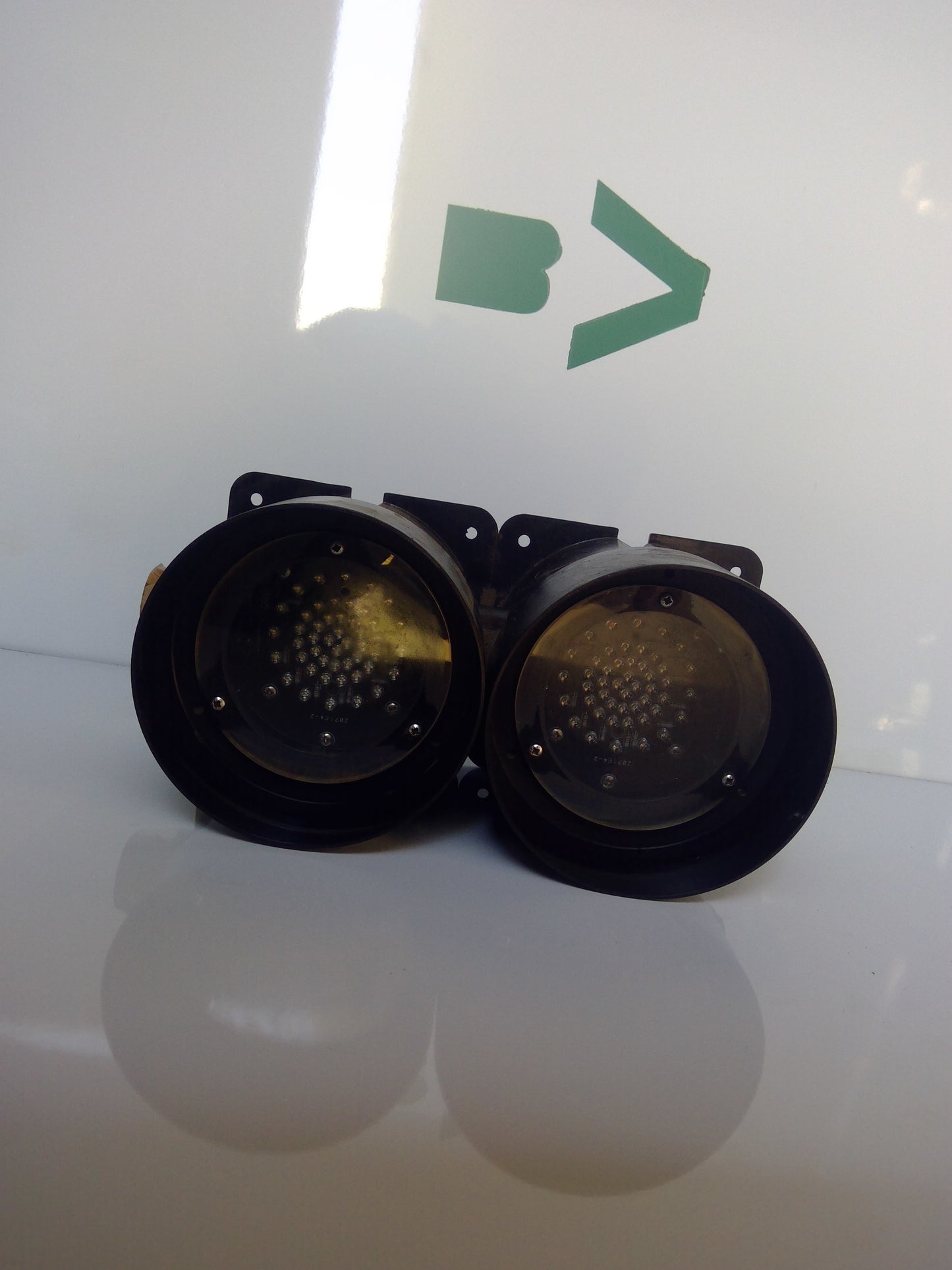 *NEW* deegee MIH IP65 2-way Traffic Light - Robot Hub
