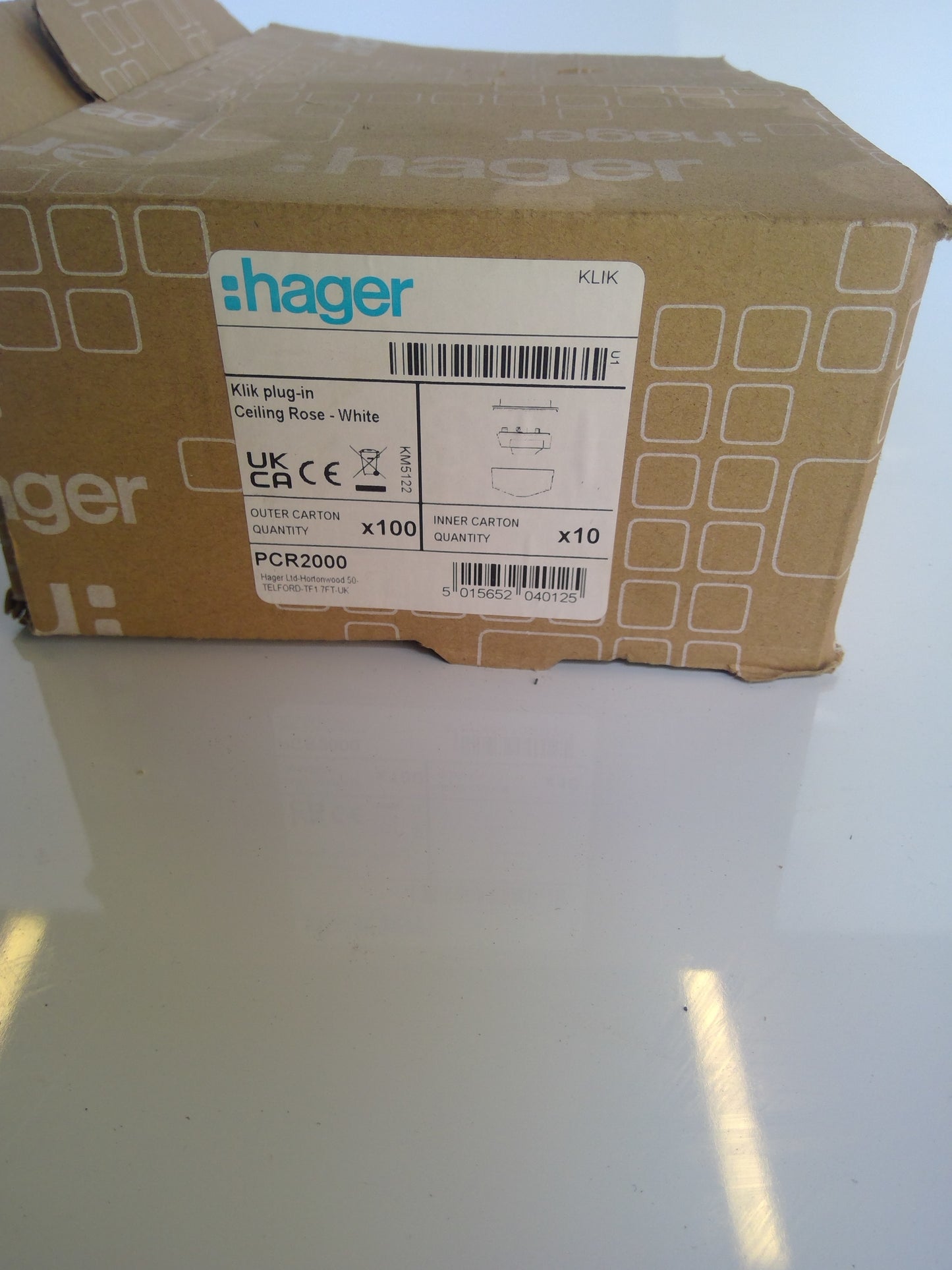 *NEW* Hager Klik 6A 3 Pin Ceiling Rose and Cover - Robot Hub