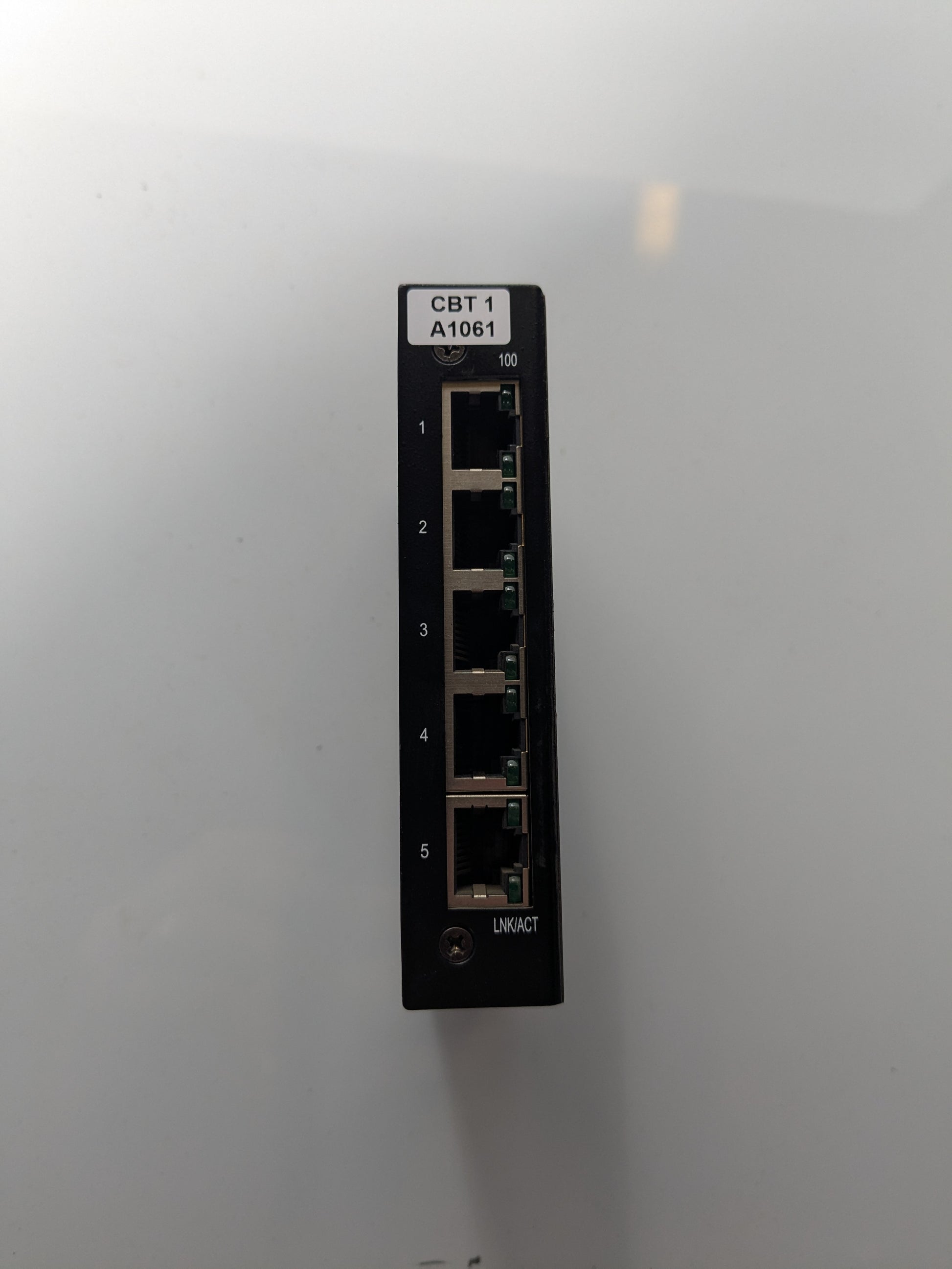 *NEW* WAGO 5 Port Ethernet Switch - Robot Hub