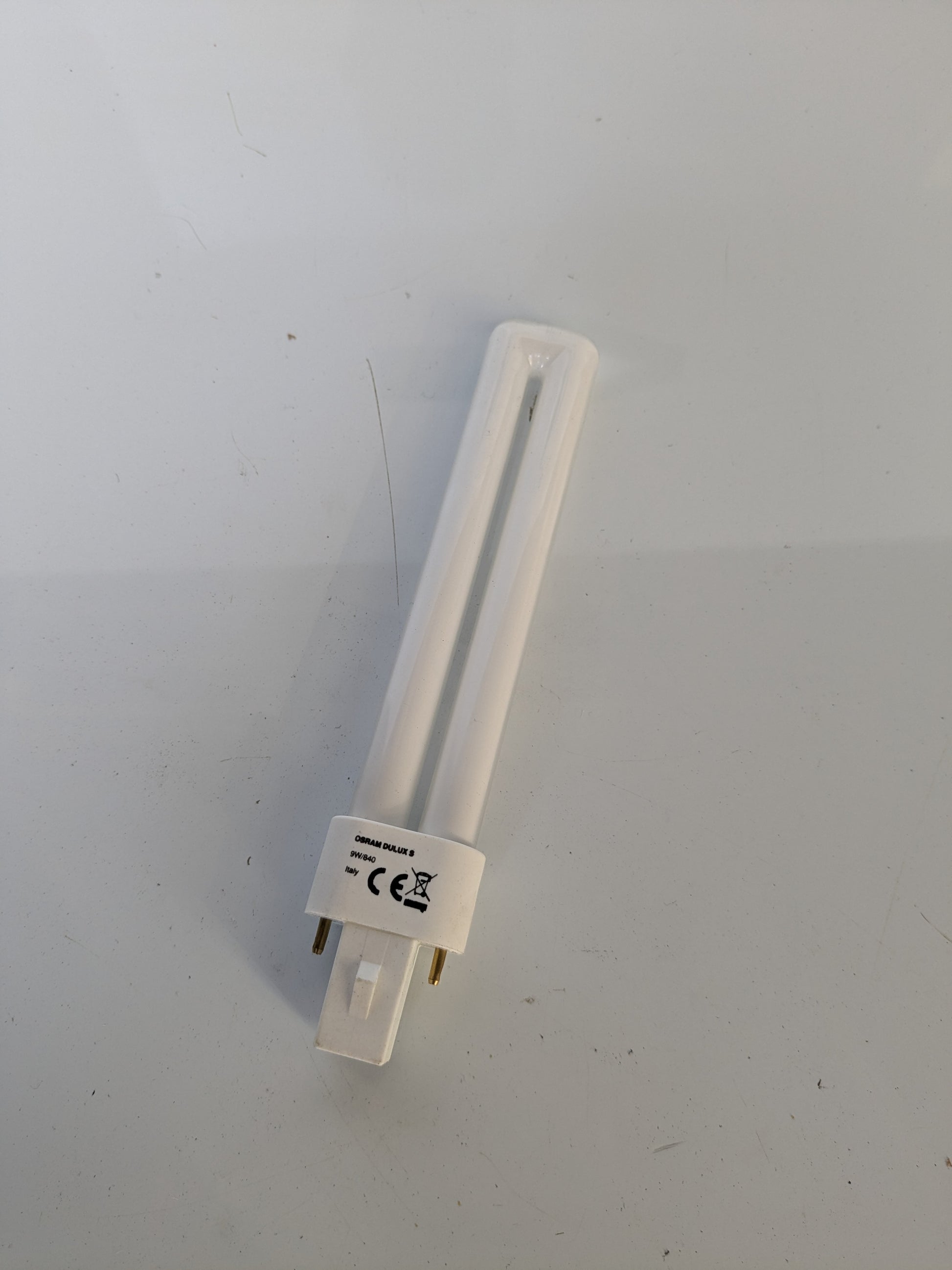 *NEW* Osram Dulux S 9w 840 2 Pin Cool White G23 - Robot Hub