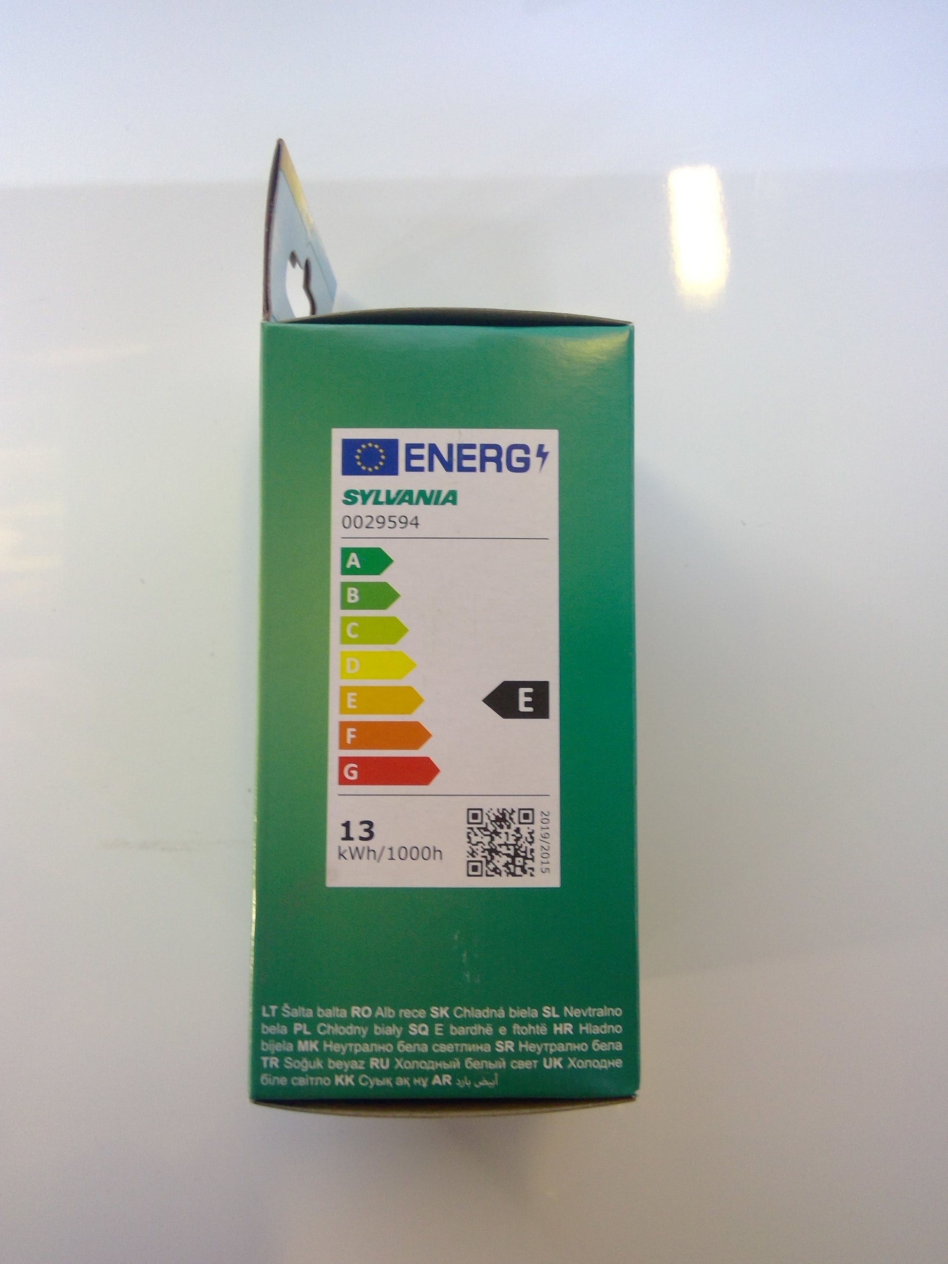 *NEW* Sylvania Cool White 4000K LED Bulb (E27) - Robot Hub