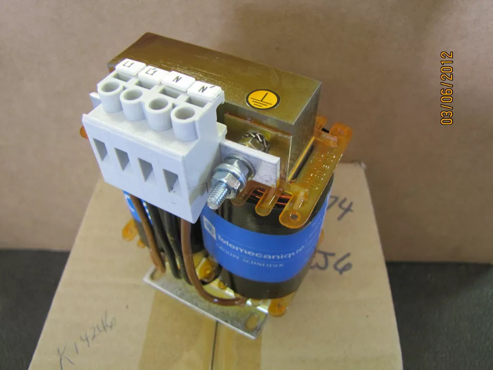 USED TELEMECANIQUE VW3-SKLN VW3SKLN VW3-SKLN006H010Z 6A 2PH 10 mh TRANSFORMER NIB - Robot Hub